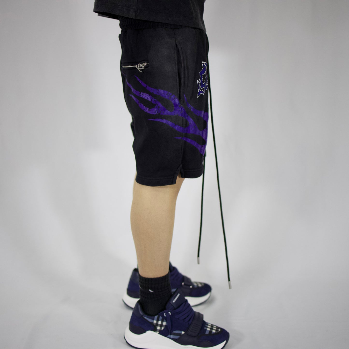 𝓣𝓻𝓾𝓼𝓽 𝓝𝓸 𝓞𝓷𝓮 short