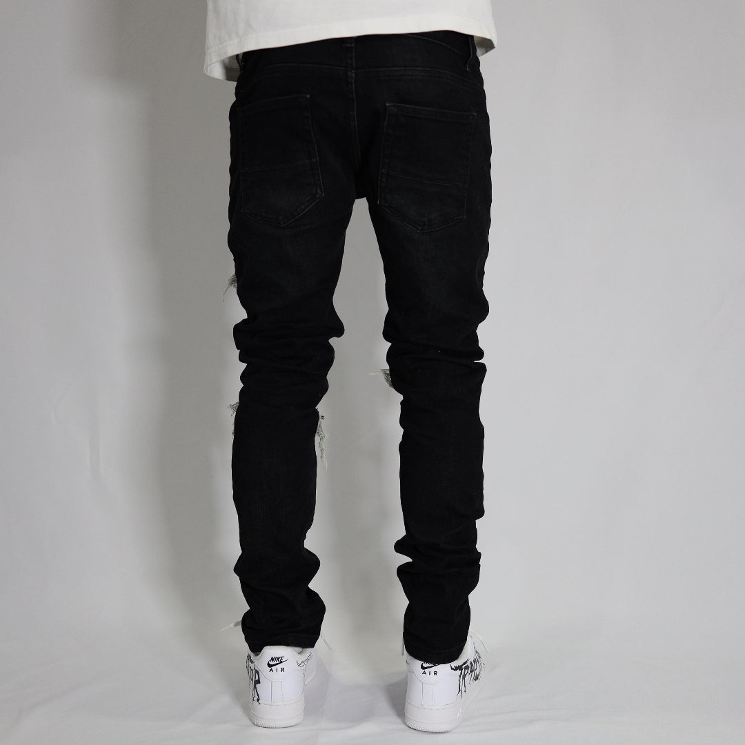 BLACK RIPPED JEANS