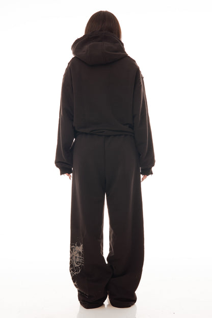 Hanorac Archived Black Hoodie 500gsm, vedere din spate pe model femeie