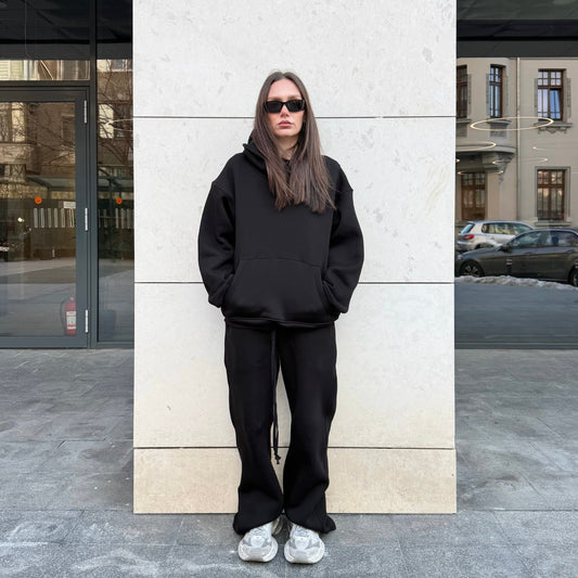 blackout hoodie negru 380 gsm fit boxy outfit streetwear