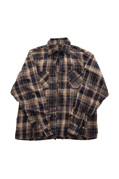 Cămașă oversized ONE SIZE FRACTURE SHIRT, flannel 100% bumbac în carouri bej-negru cu detalii distressed – vedere față.
