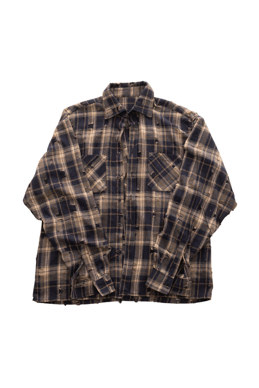 Cămașă oversized ONE SIZE FRACTURE SHIRT, flannel 100% bumbac în carouri bej-negru cu detalii distressed – vedere față.
